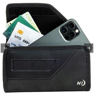 Nite ize brand Mobile phone case universal sideways belt holder new condition